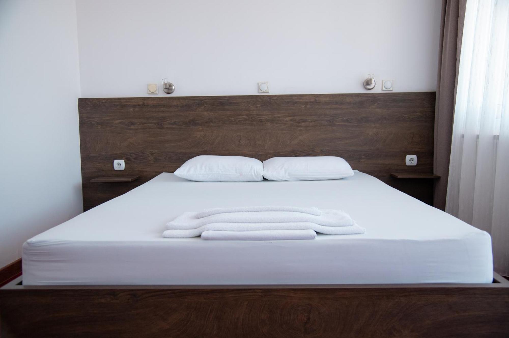 Hotel Istatov نوف دوغران المظهر الخارجي الصورة