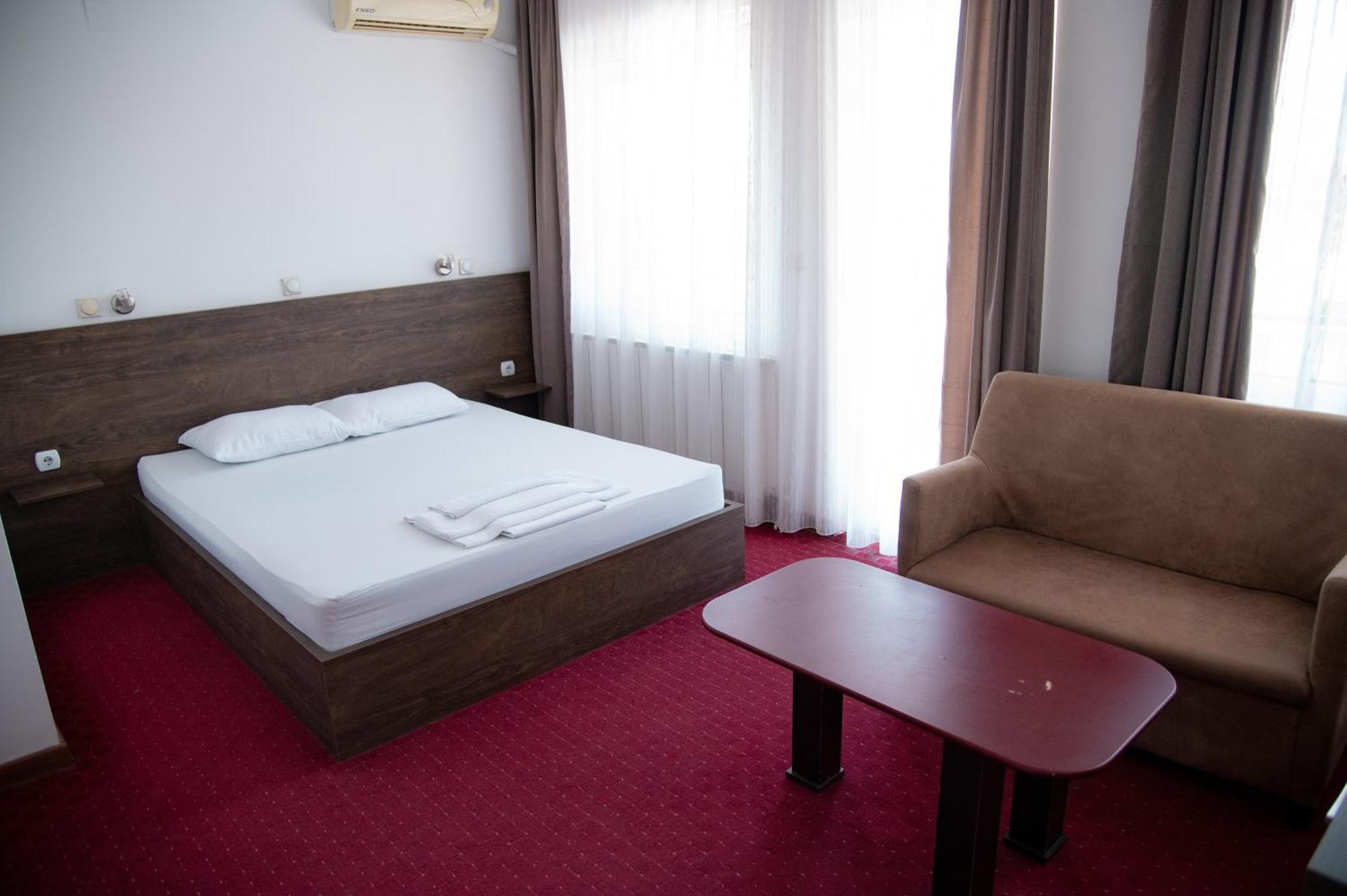 Hotel Istatov نوف دوغران المظهر الخارجي الصورة