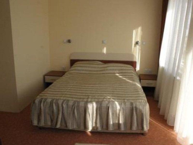 Hotel Istatov نوف دوغران المظهر الخارجي الصورة
