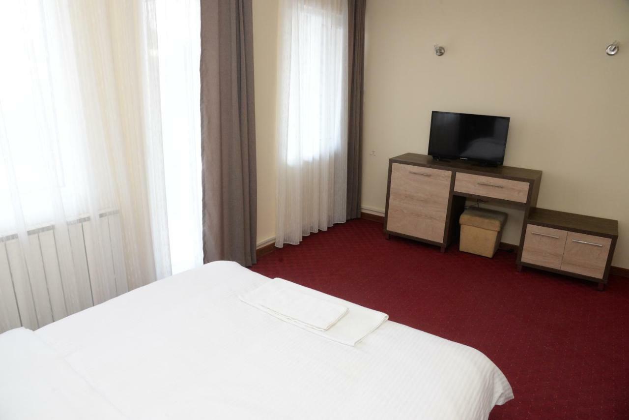 Hotel Istatov نوف دوغران المظهر الخارجي الصورة